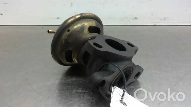 Opel Movano A EGR valve 