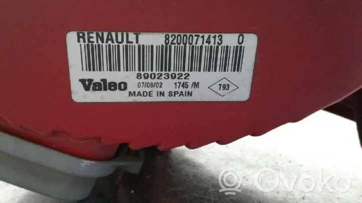 Renault Clio II Lampa tylna 8200917488