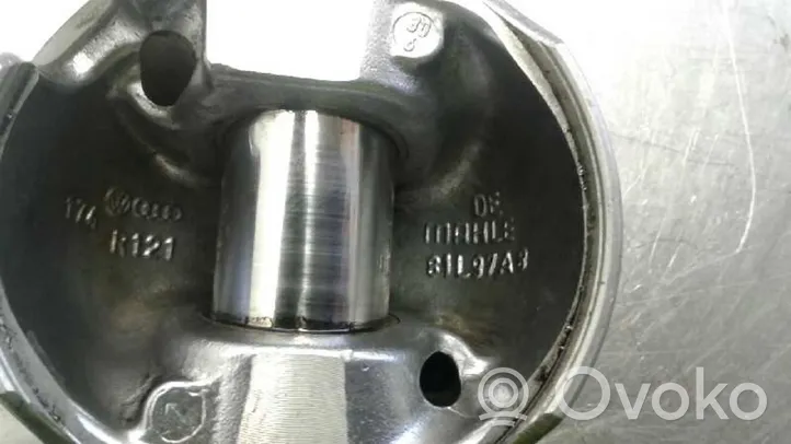 Mitsubishi Outlander Piston 