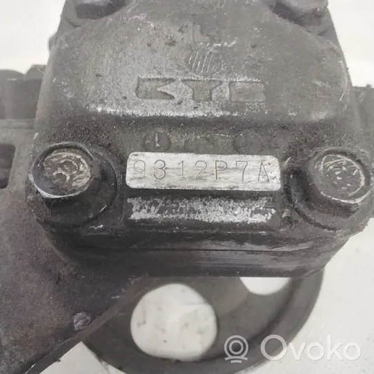 Honda Logo Ohjaustehostimen pumppu 9312P7A