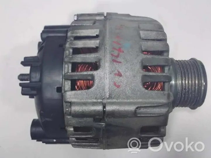 Volkswagen Passat Alltrack Alternador 03L903023B