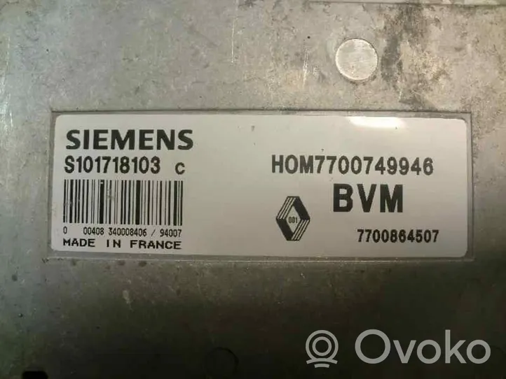 Renault 19 Sterownik / Moduł ECU S101718103C