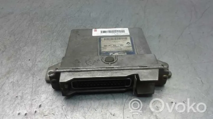 Renault Clio II Calculateur moteur ECU R04080009F