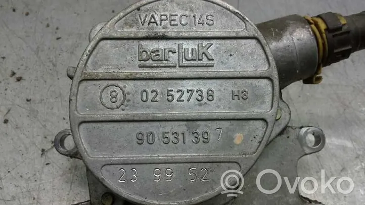 Opel Vectra B Pompa podciśnienia / Vacum 0252738H3