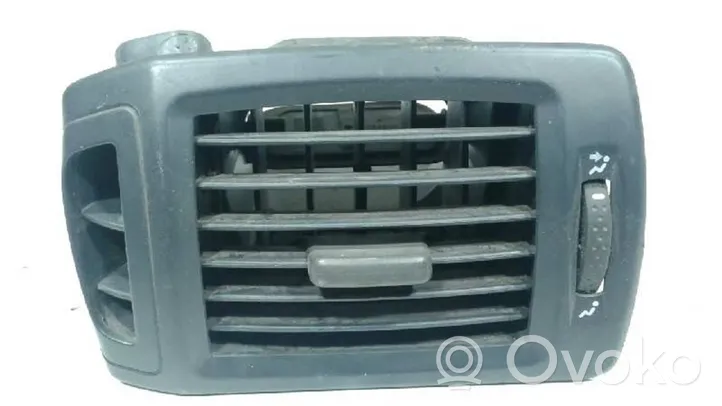 Renault Clio II Dash center air vent grill R6195215