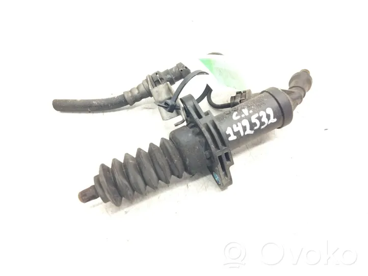 BMW 1 F20 F21 Pompa della frizione 13670610