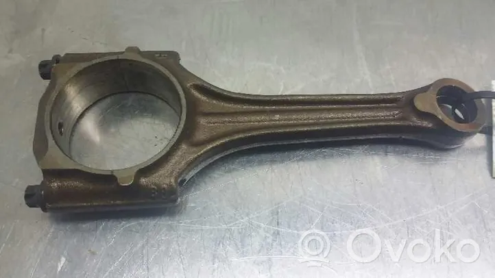 Audi A4 Allroad Connecting rod/conrod 