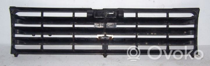 Mitsubishi Shogun Front grill 