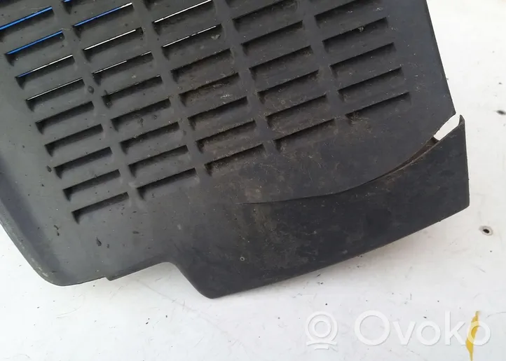 KIA Cerato Pare-boue passage de roue avant 86815-2F000