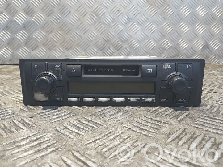 EAG10 Audi TT Mk1 Radio/CD/DVD/GPS head unit 4B0035152C AUZ2Z2A1074788