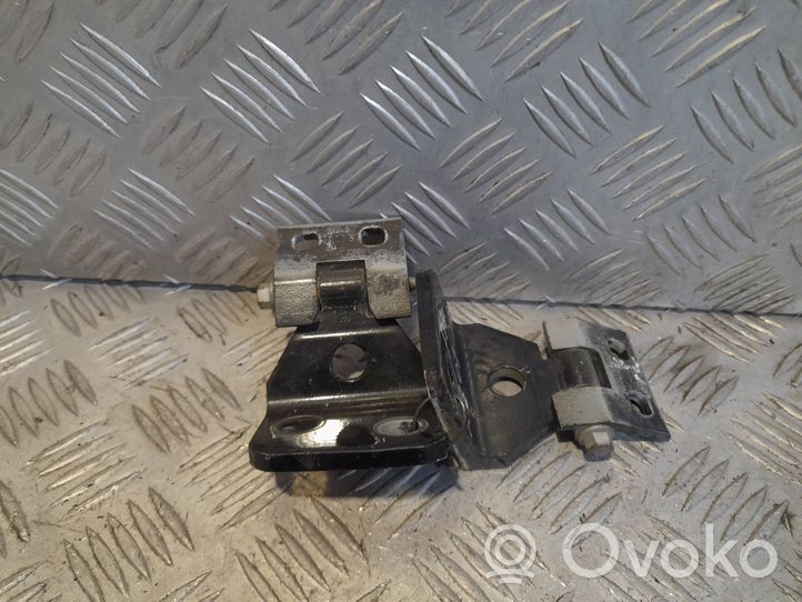 BMW X3 E83 Rear door hinge set 3402820