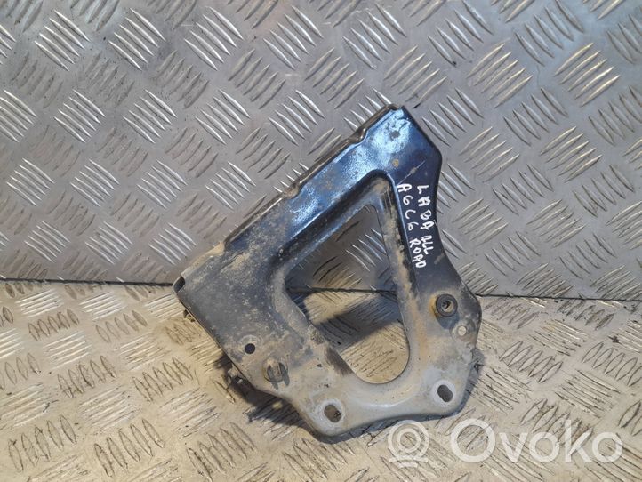 Audi A6 Allroad C6 Fender mounting bracket 4F0821136A