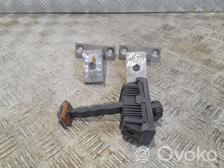 BMW X5 E70 Set di cerniere portiera anteriore 7068077