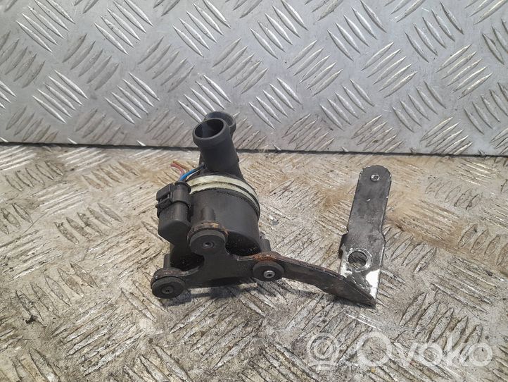 Volkswagen Golf VI Pompa elettrica dell’acqua/del refrigerante ausiliaria 5N0965561A