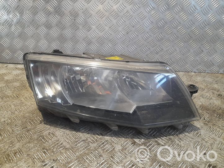 Skoda Octavia Mk3 (5E) Lampa przednia 5E2941016