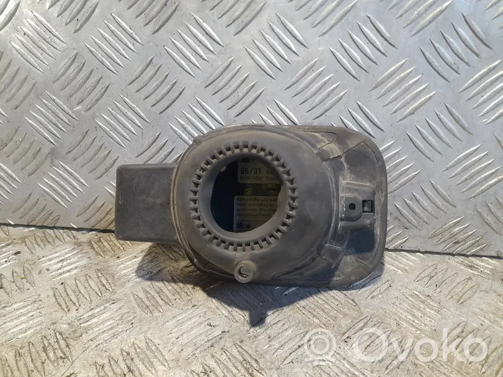 Volkswagen Golf IV Bouchon, volet de trappe de réservoir à carburant 1J0809857