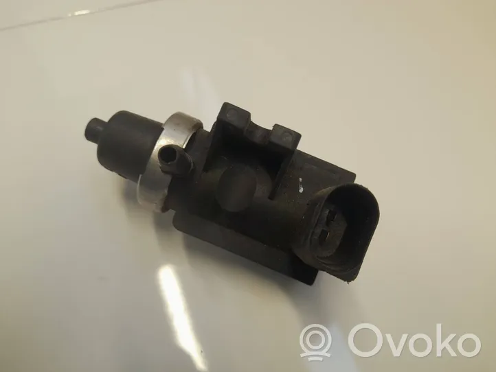 Volkswagen Sharan Turbo solenoid valve 1j0906627