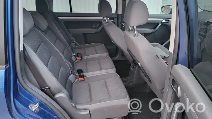 Volkswagen Touran I Sėdynių komplektas 7seat