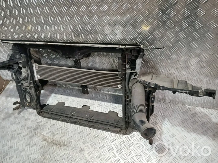 Volkswagen Touareg I Radiator support slam panel 7M3010207