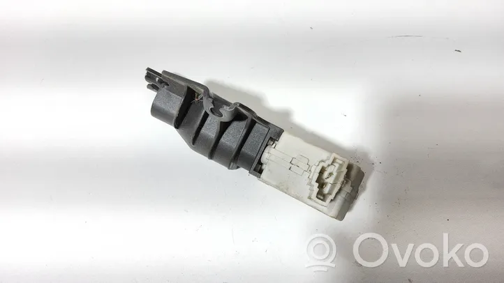 Audi A6 S6 C6 4F Glove box lock 3B0959782A