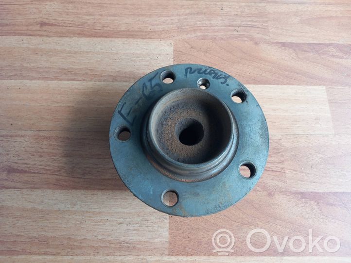 BMW 7 E65 E66 Pivot de moyeu avant 6750217