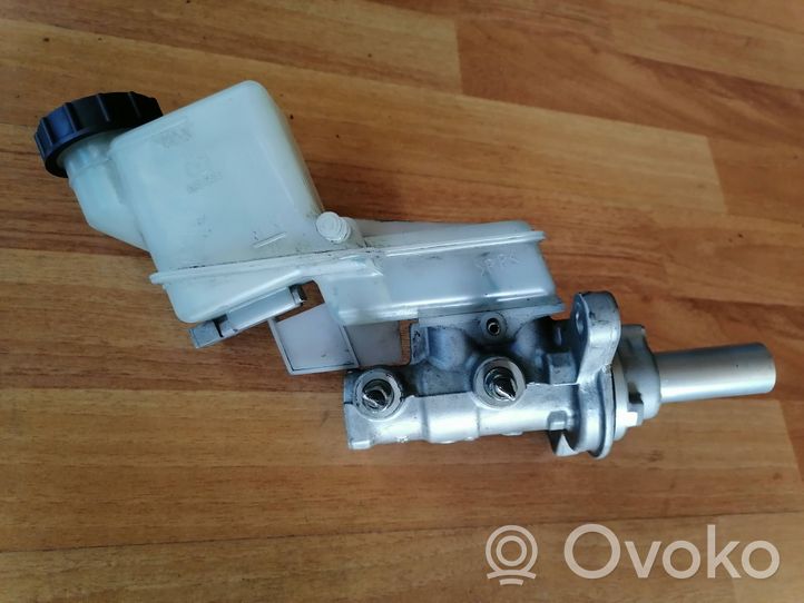 Mazda 6 Główny cylinder hamulca 718669