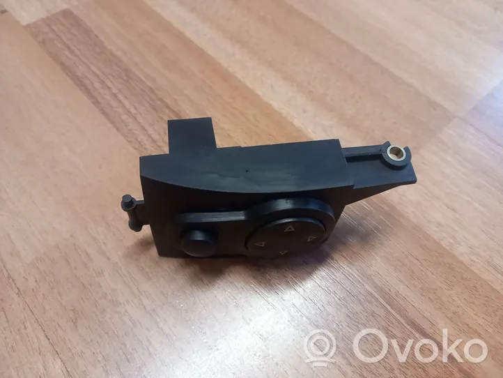 Volkswagen Touareg I Interruptor de ajuste de la columna de dirección 3D0953551