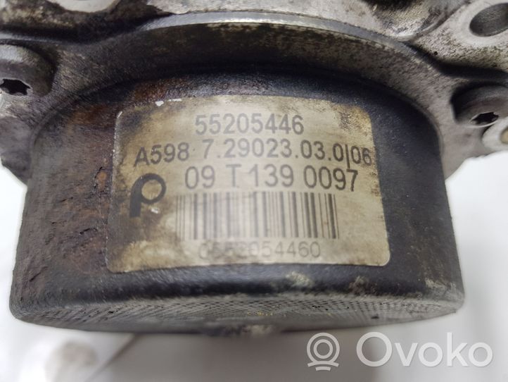 Opel Insignia A Pompa podciśnienia / Vacum 55205446