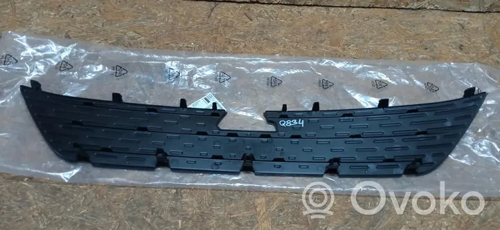 Peugeot 307 Grille calandre supérieure de pare-chocs avant 9833167980