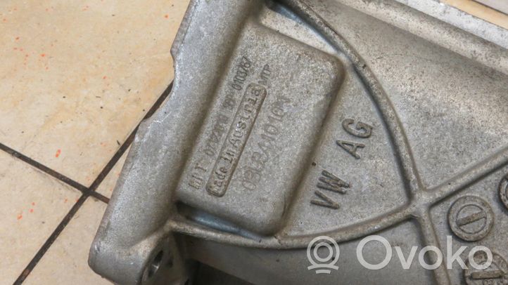 Audi Q7 4L Редуктор коробки передач (раздатка) 0BU341010N