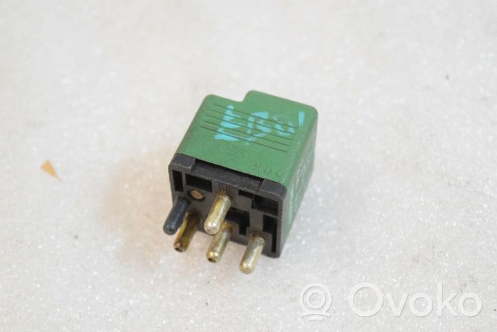 Mercedes-Benz SL R129 Other relay 0015429619