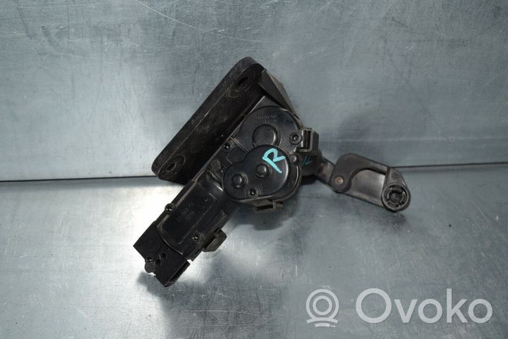 Chrysler Voyager Vent window/glass motor 04717606AB