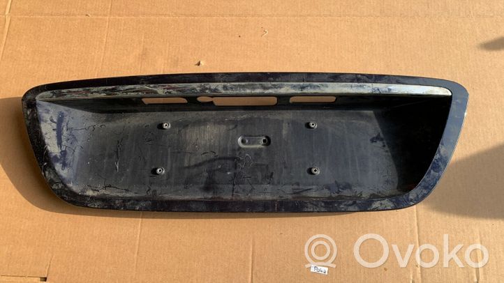 Mercedes-Benz S W220 Rivestimento portellone A220750028