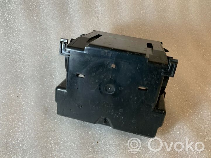 Mercedes-Benz E W210 Boîte à gants de rangement pour console centrale A2106803139