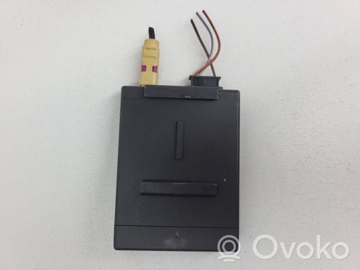 Mercedes-Benz E W212 Other control units/modules A1668201497