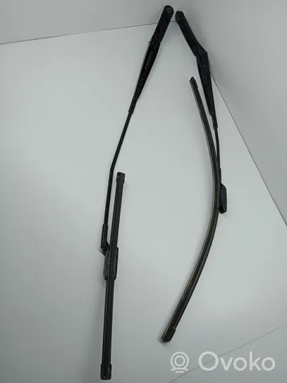 Seat Leon (5F) Windshield/front glass wiper blade 