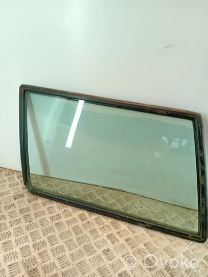 Jeep Cherokee XJ Rear side window/glass 43R001075