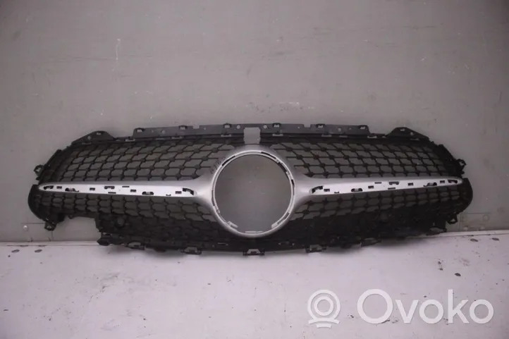 Mercedes-Benz CLS W257 Grille calandre supérieure de pare-chocs avant 3b3ddd