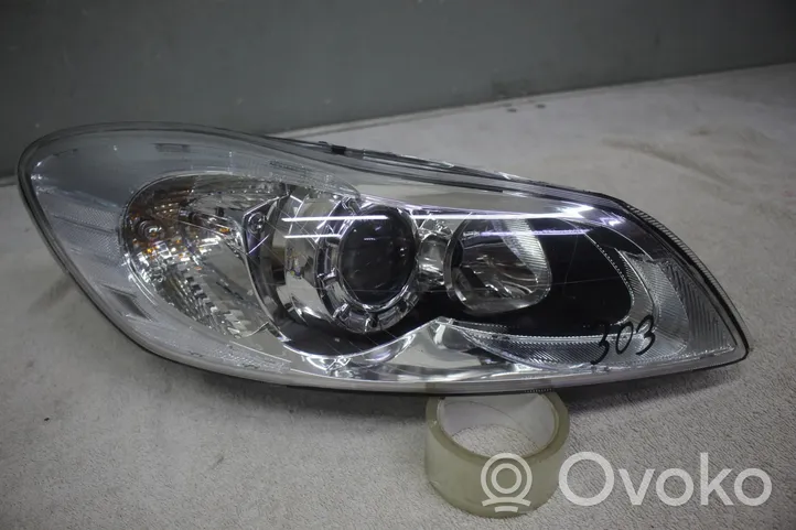 Volvo C30 Phare frontale LAMPA