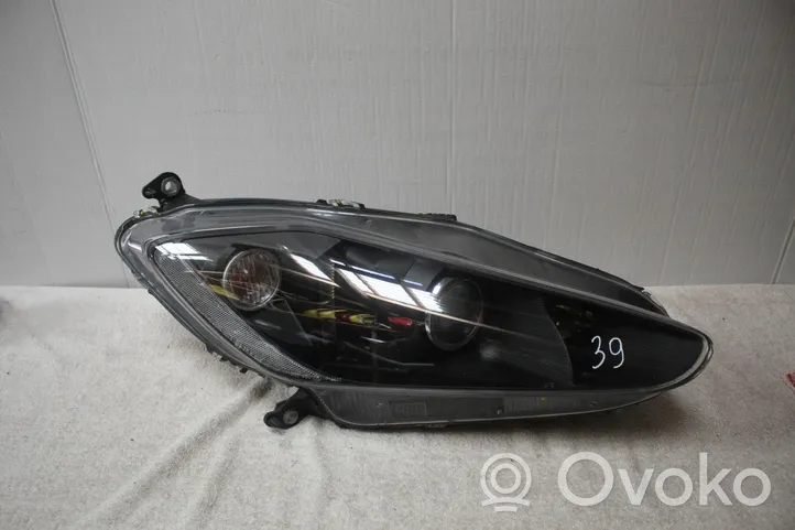 Maserati GranTurismo Lampa przednia LAMPA