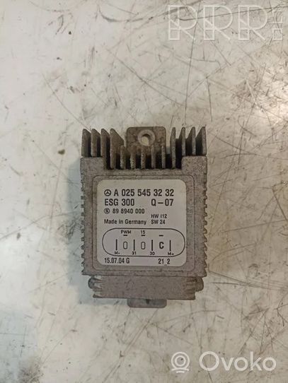 Mercedes-Benz A W168 Coolant fan relay A0255453232