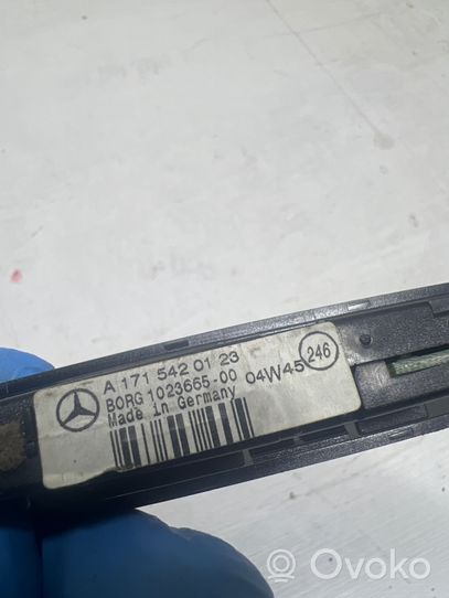 Mercedes-Benz E W211 Monitor del sensore di parcheggio PDC A1715420123