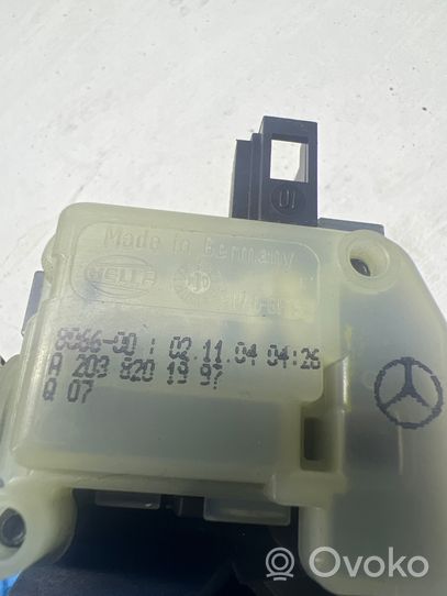 Mercedes-Benz E W211 Central locking motor A2038201997