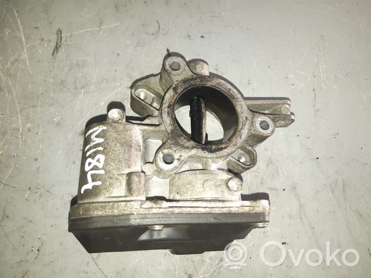 Opel Astra J Clapet d'étranglement 55564247