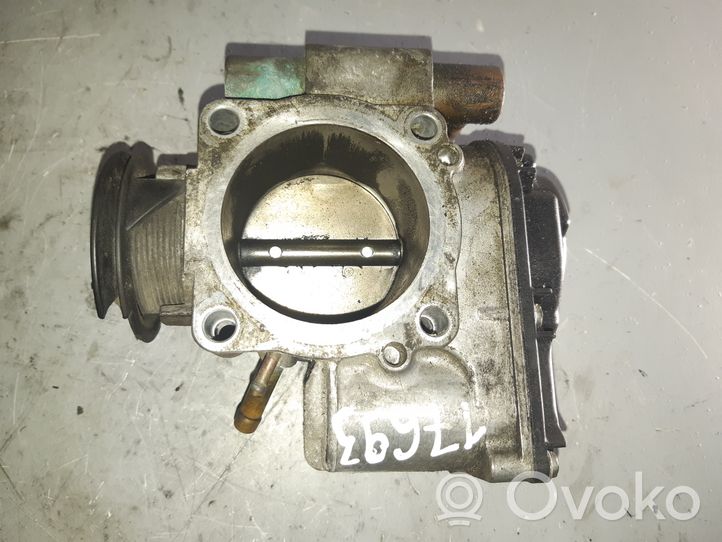 Volkswagen PASSAT B5 Throttle valve 05813306311