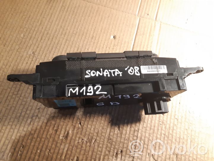 Hyundai Sonata Centralina del climatizzatore DAE0909250673