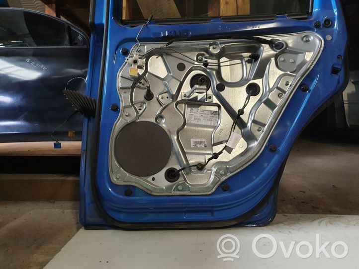 Volkswagen Polo IV 9N3 Porte arrière 