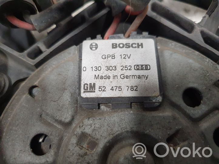 Opel Vectra B Jäähdyttimen jäähdytinpuhallin 0130303855