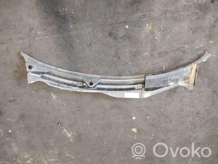 Volkswagen Golf IV Wiper trim 