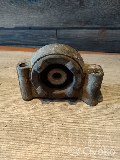 Audi 80 90 S2 B4 Supporto della scatola del cambio 